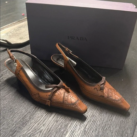 Prada Women's Tan Leather Slingback Heels - Picture 4 of 4